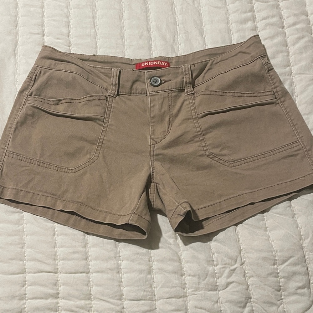 UNIONBAY Women's Tan Casual Stretch Jean Shorts
